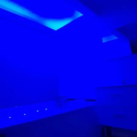 Bain Balneo Independante 3* Valréas